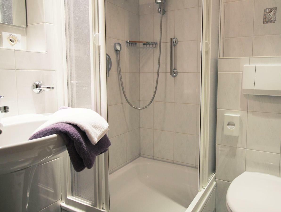 Gaestehaus Gaymann Oberstdorf Habitación foto